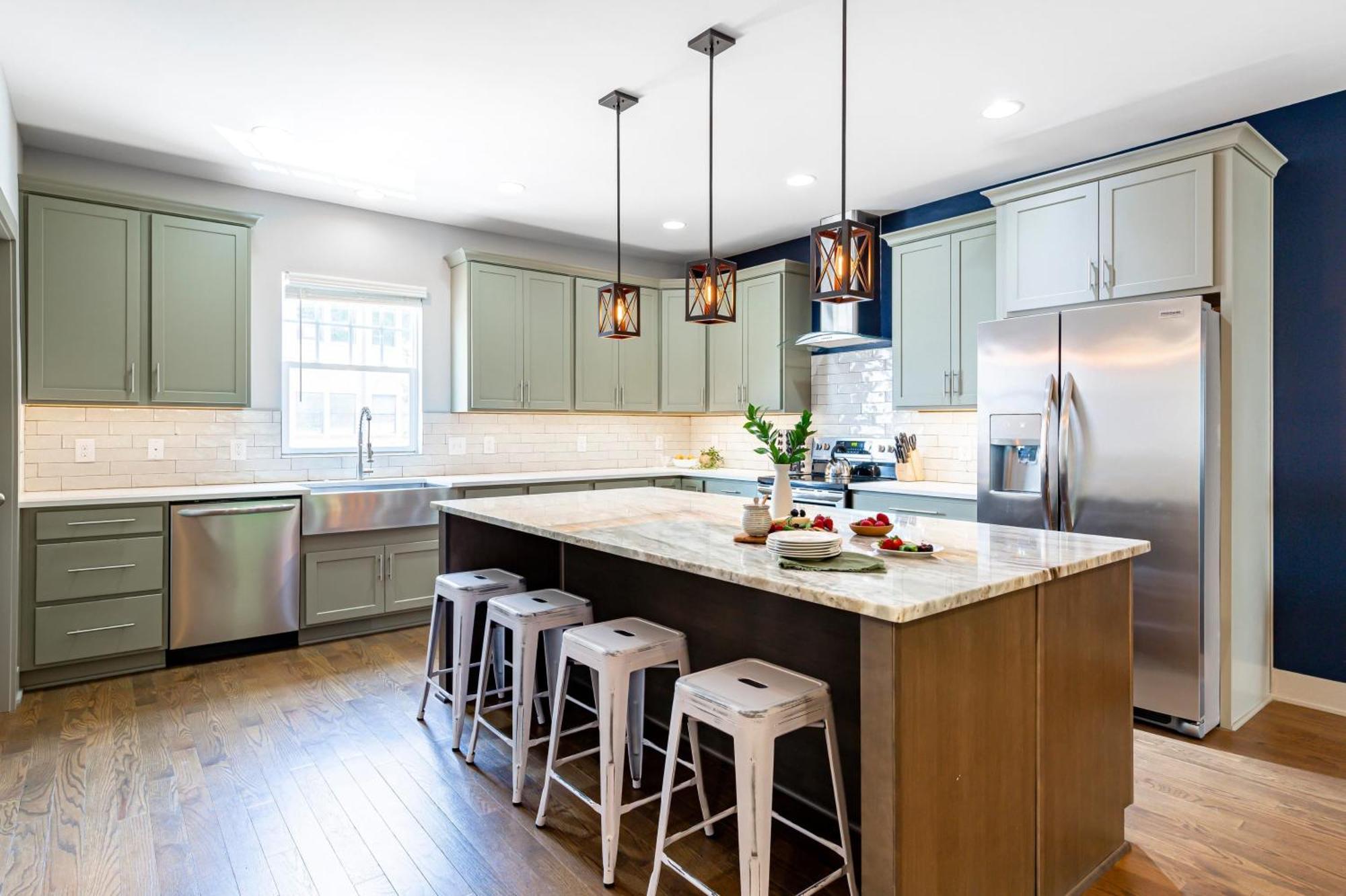 Waverly By Avantstay Nashville-Inspired Townhome W Luxury Kitchen Pool Table Exterior photo